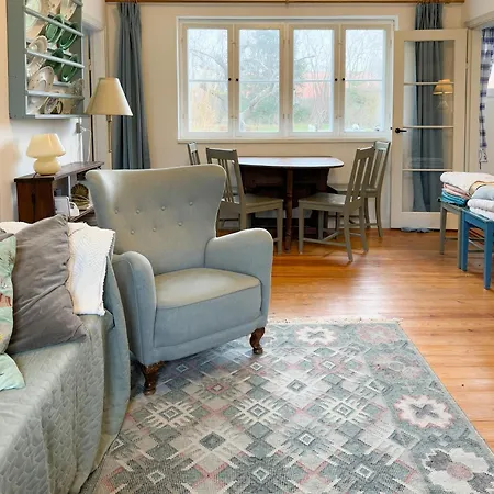 Thatched Near Дом отдыха