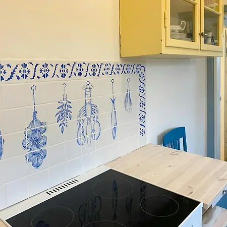 Дом отдыха Thatched Near Dronningmolle