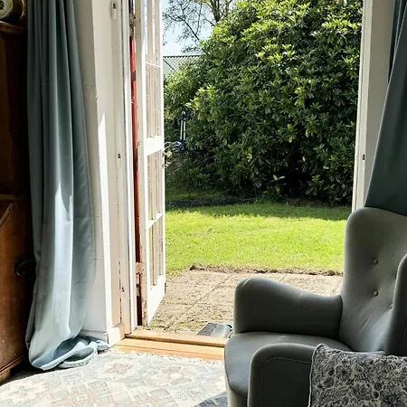 Thatched Near Дом отдыха Dronningmolle